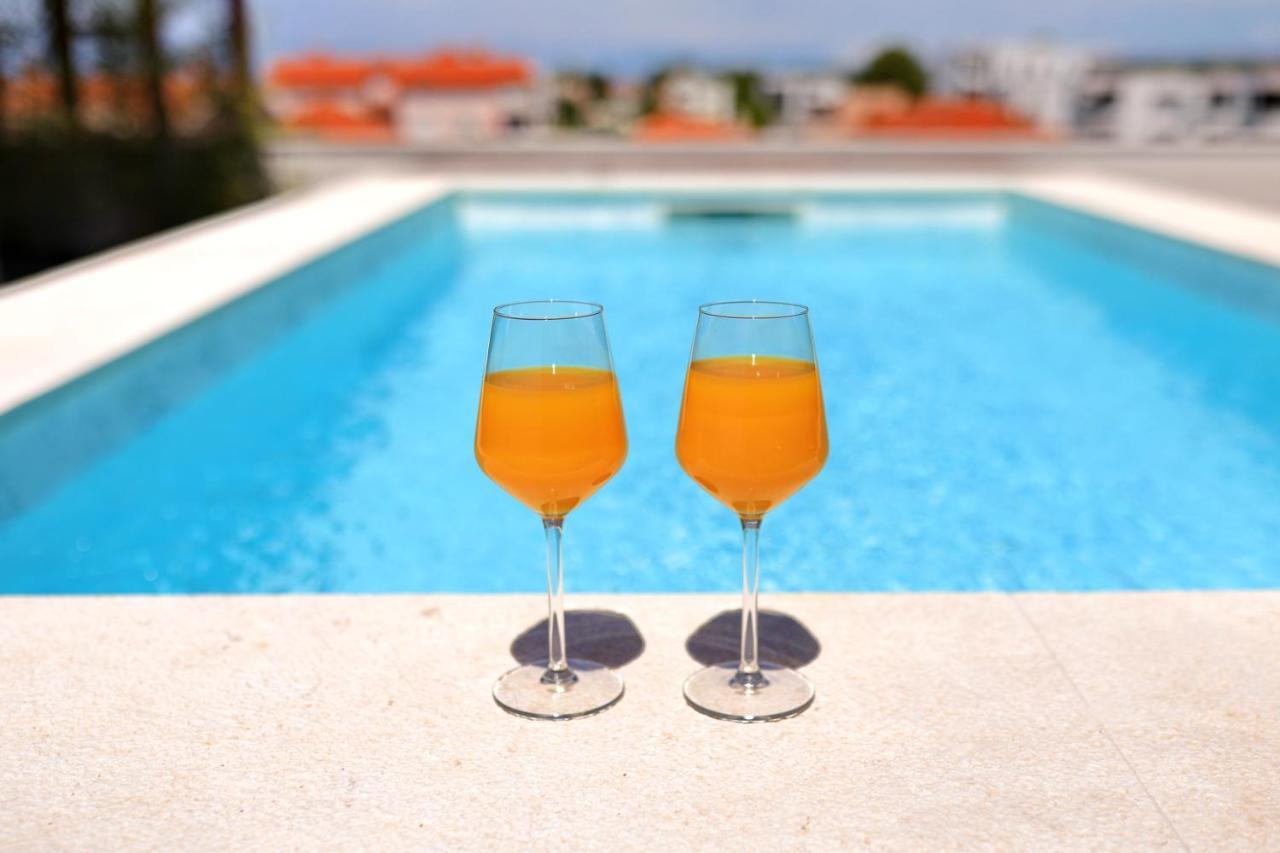 Penthouse Diem - Private Pool With Sea View Zadar Exterior photo