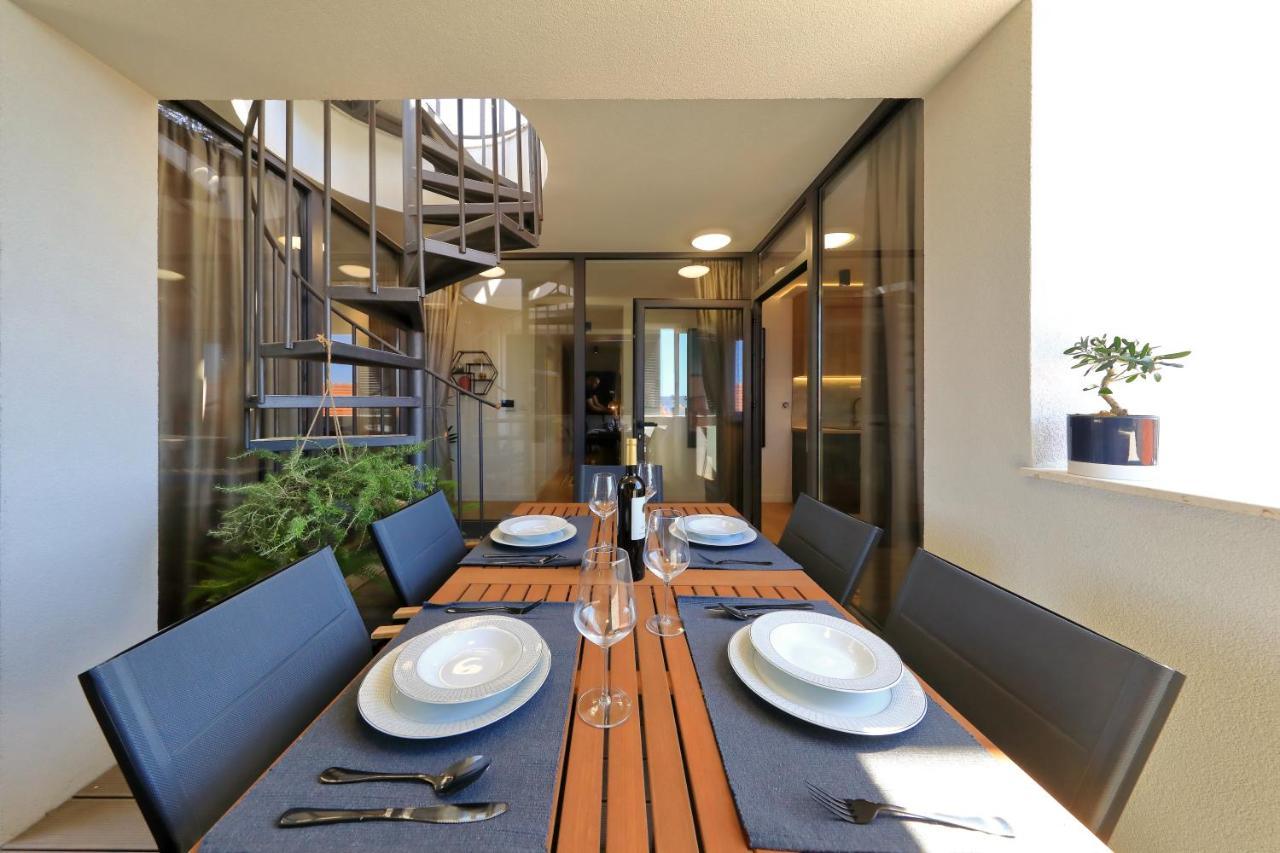 Penthouse Diem - Private Pool With Sea View Zadar Exterior photo