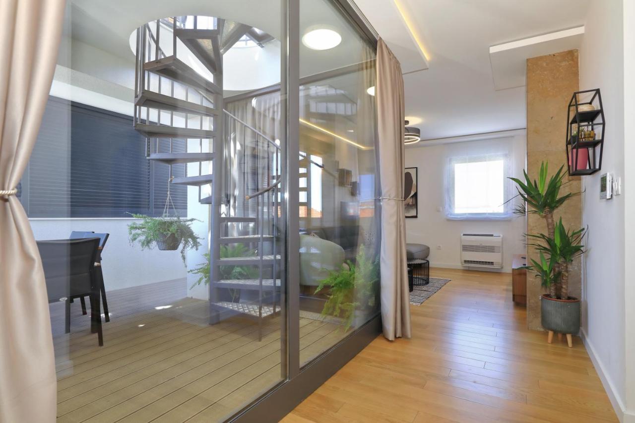 Penthouse Diem - Private Pool With Sea View Zadar Exterior photo